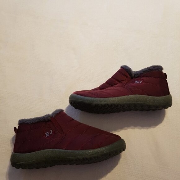 BJ booties with fuzzy lining, fit 7- 7 1/2 ladies best - Picture 1 of 4
